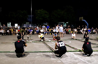 广西米兰online(中国)郁江校区竹竿舞晚会