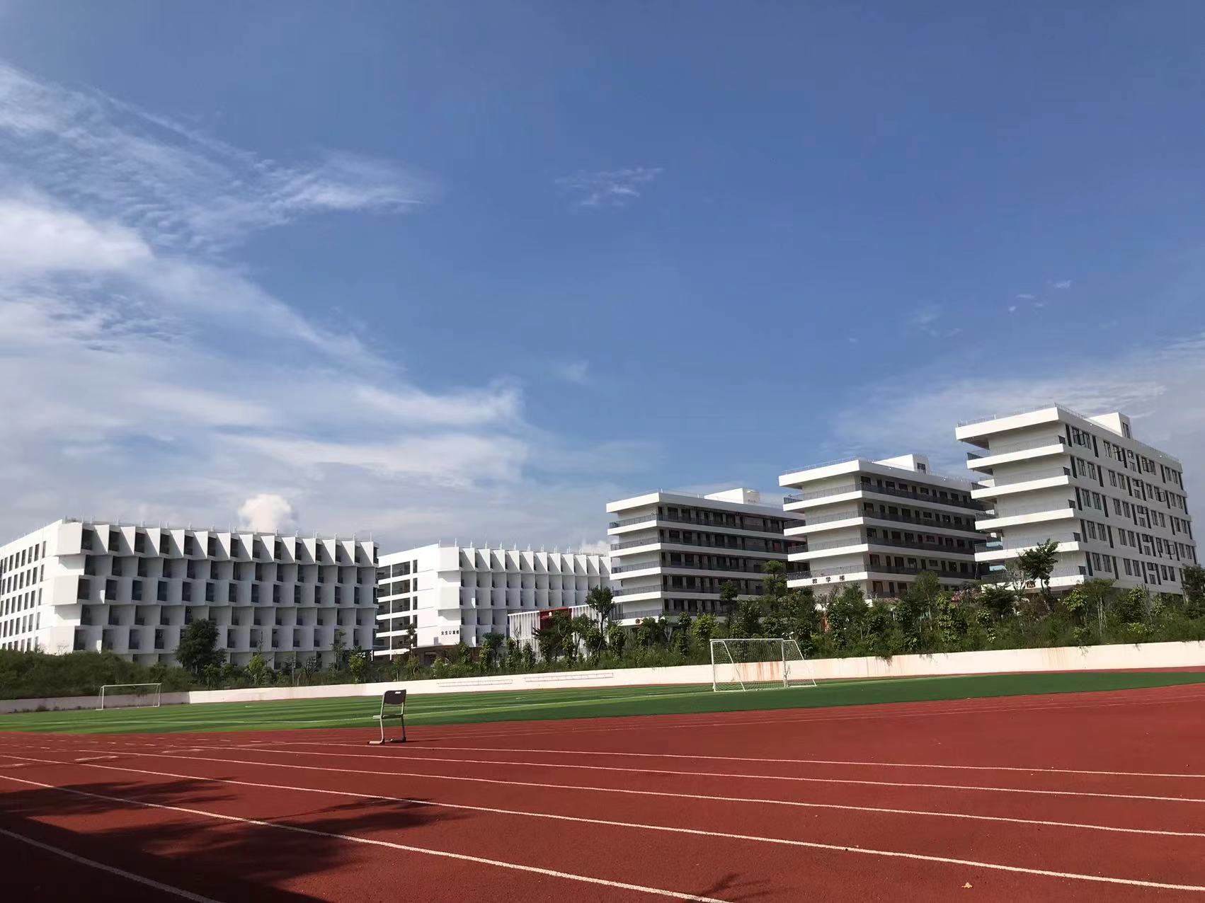 米兰online(中国)迎接新生