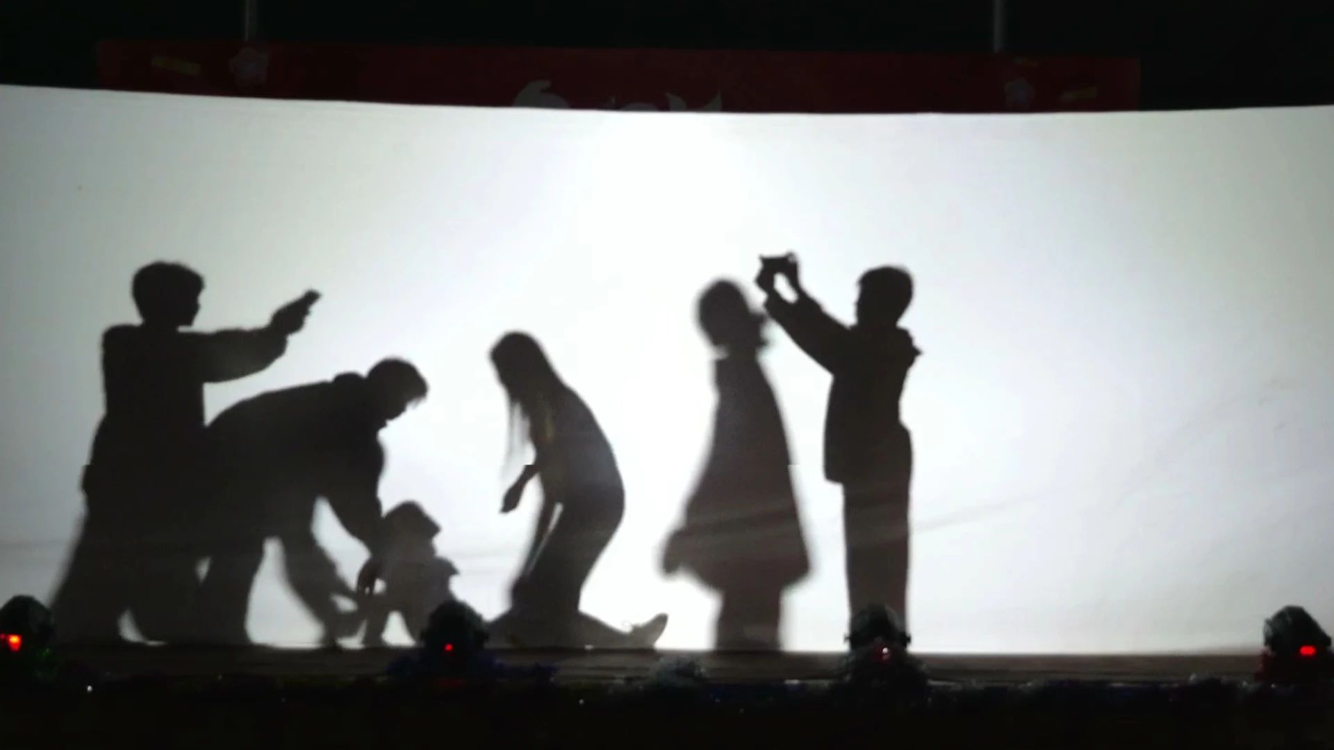 1740963657698721.jpg b7ed30effbcf9147e11306646d7dfae9.jpg